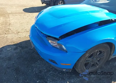 2012 Ford Mustang V6 Premium from USA, damaged, VIN 1ZVBP8AM9C5287573